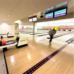 スカッとボウリング大会